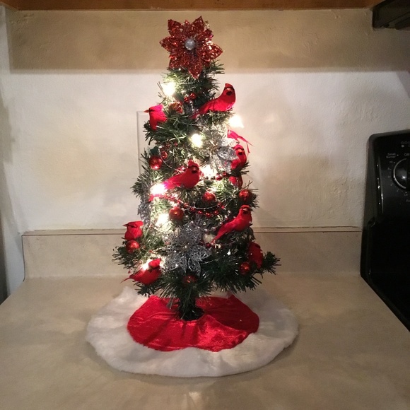 New, Handcrafted Cardinal and Poinsettia 17 inch Christmas Tree - Picture 1 of 6